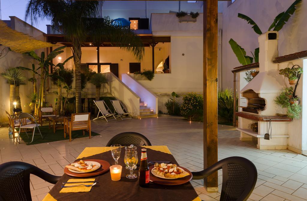 B&B L'Antica Rimessa Lecce Extérieur photo