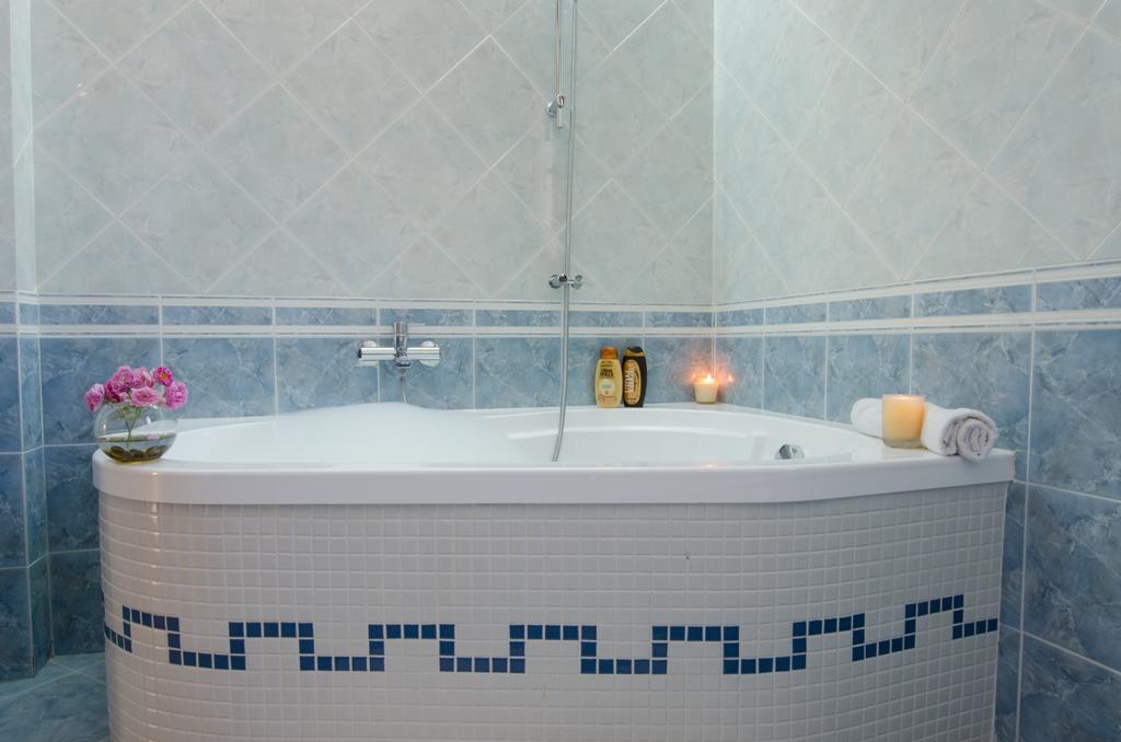 B&B L'Antica Rimessa Lecce Extérieur photo