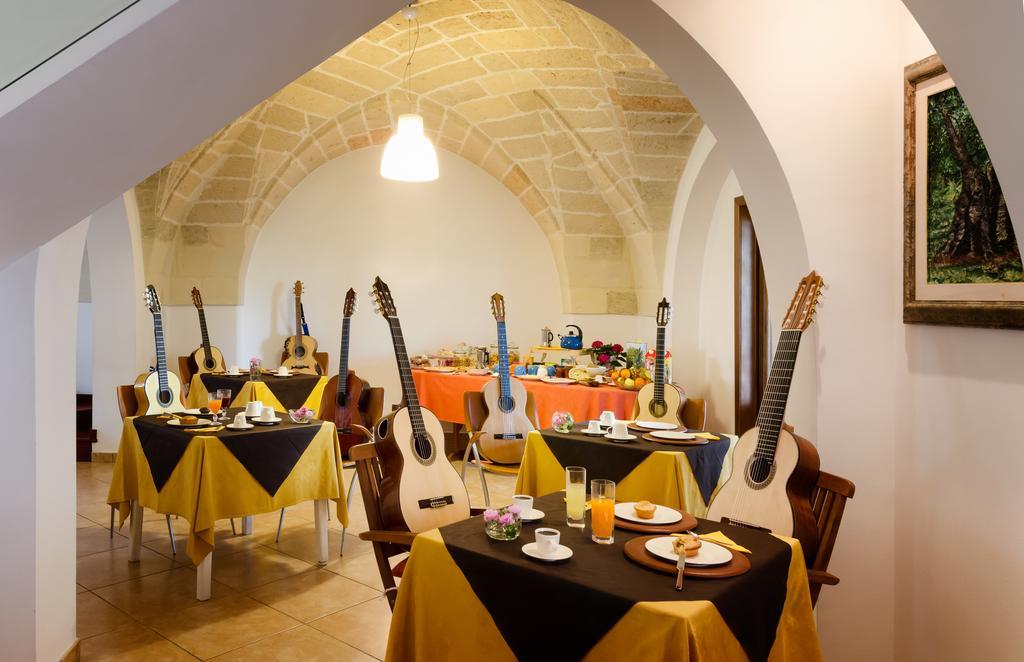 B&B L'Antica Rimessa Lecce Extérieur photo